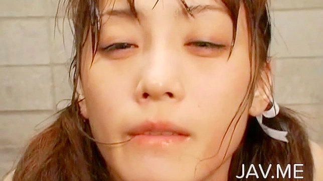 帅气漂亮的日本妹子吸屌吞精液