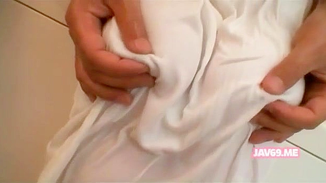 大奶素人玩巨号玩具的诱惑夜