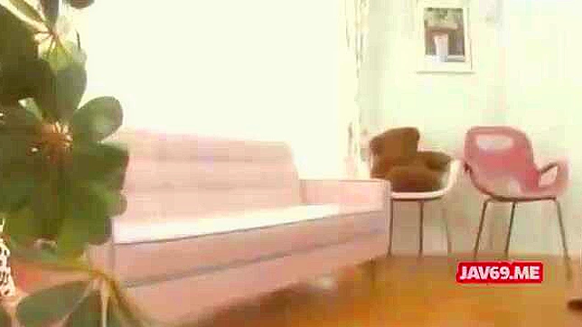 可爱的亚洲宝贝做爱视频