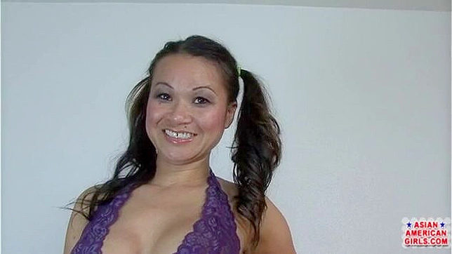 性感翘臀Jada Jade的挑逗摆拍秀