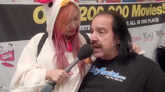 罗恩·杰瑞米与亚洲女性的口交技巧分享