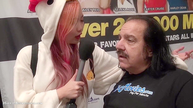 罗恩·杰瑞米与亚洲女性的口交技巧分享