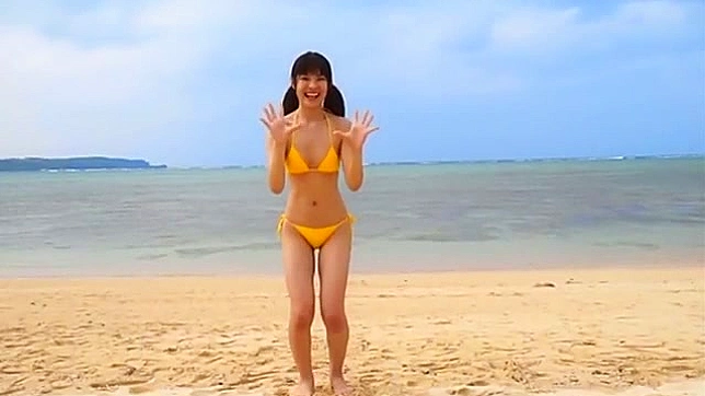 亚洲海滩热辣艳照