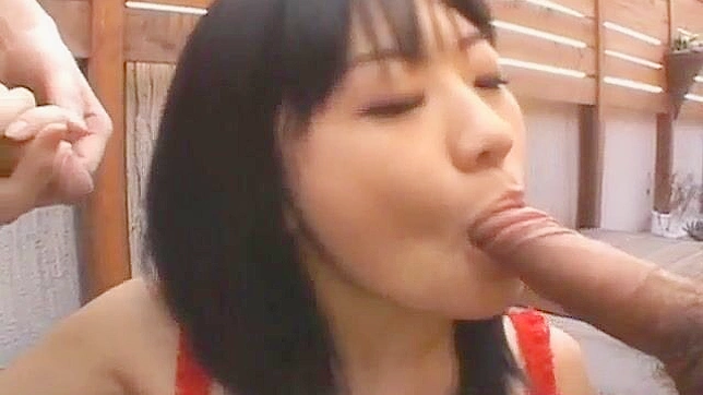 三上悠亚在罐子间接受男性器官并口吞精液