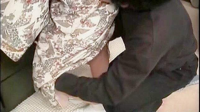 妻子在做爱时被逼得尖叫不止