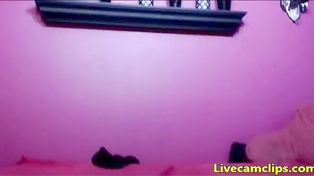 逆牛女姿势下见过的最棒屁股