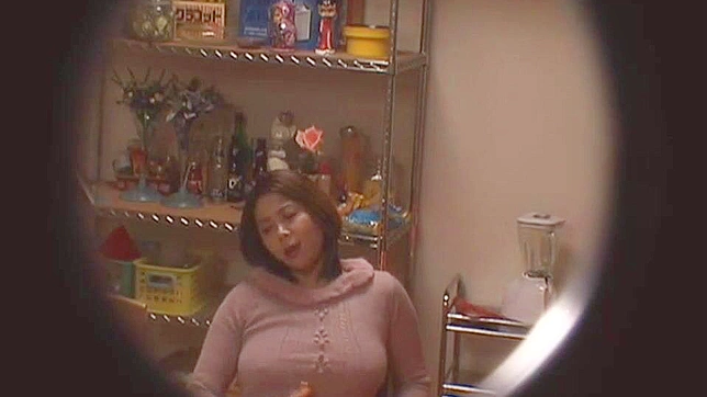 秘密摄像头捕捉到我日本妈妈自慰的场景