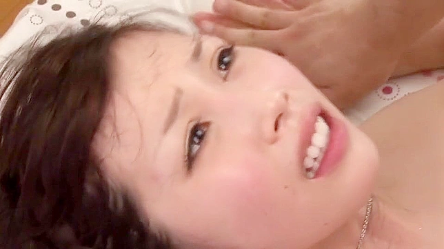 可爱前偶像被经验丰富的恋人疯狂征服