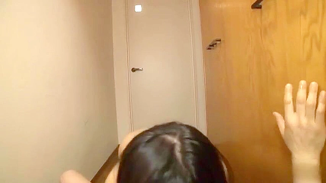 继兄甜蜜中出惊喜送给亚裔妹纸