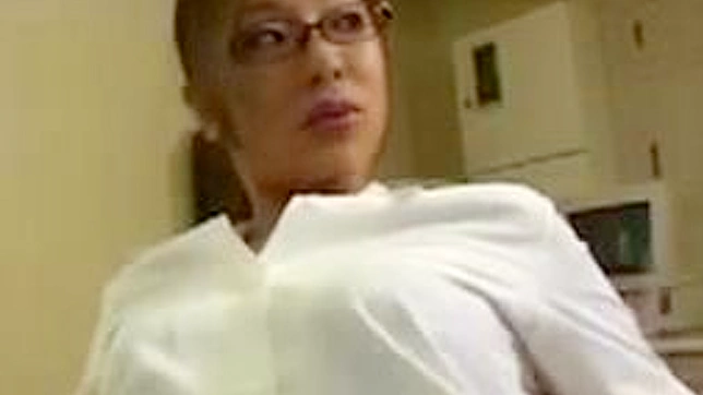 日本女教师禁恋激情故事