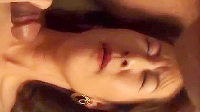 禁忌家庭乐趣：东方阿姨的秘密欢愉