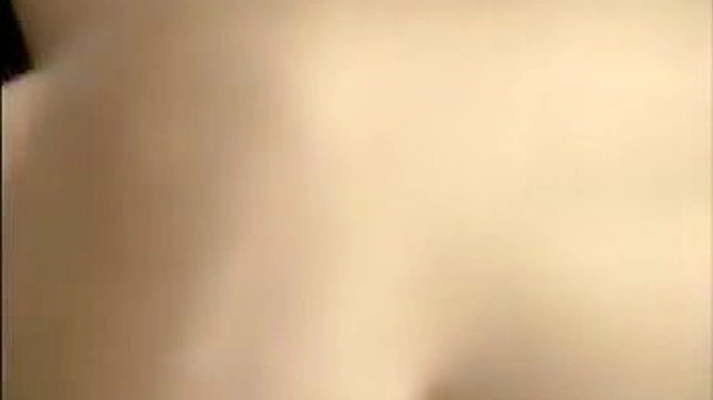 日本女教师与学生进行手指吸吮和性交