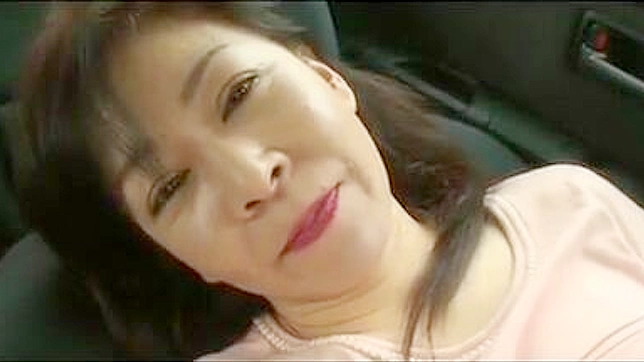 田中太太的甜蜜奶油释放：熟女JAV幻想体验