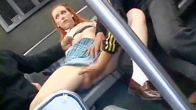 路上猥亵狂欢：Dani Jensen与亚洲男性的野性之旅