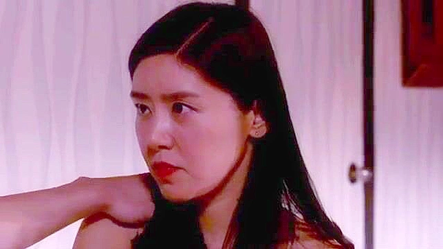 戴绿帽老公观看妻子与邻居的火热激情邂逅