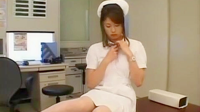 邪恶护士狂夜—混乱颜射、群交和上班时的性爱