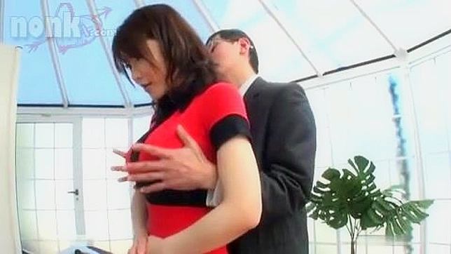 采访失控！超辣安里织田的调皮惊喜