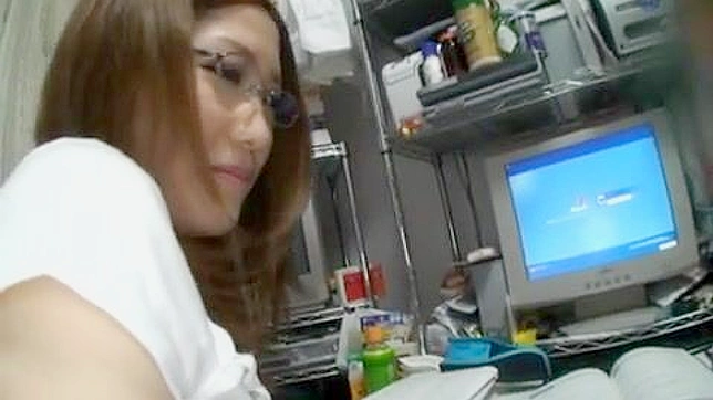 课后性感课程：饥渴女教师与猛男学生