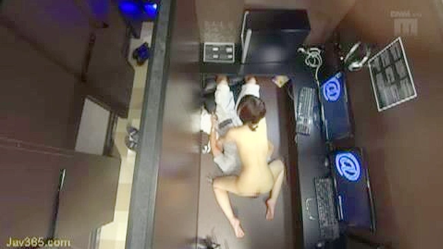 东方AV女星为成名与制作人激情做爱