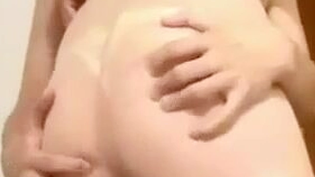 性感亚洲女神被狠狠撞击