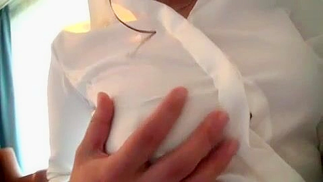 东方情侣Skype亲密互动引发震撼高潮体验