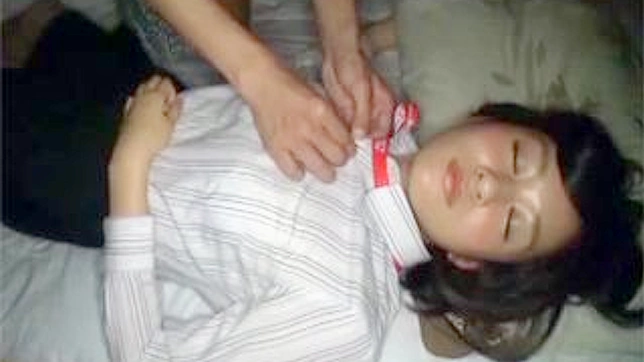 性感下班后：职场幻想成真记