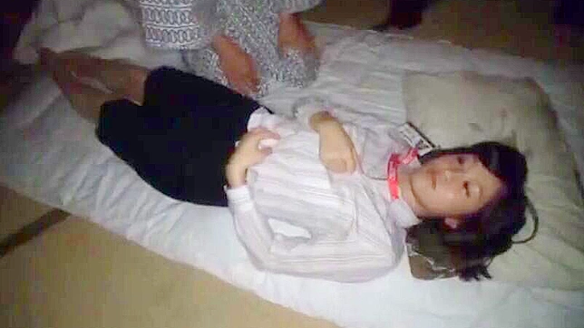 性感下班后：职场幻想成真记