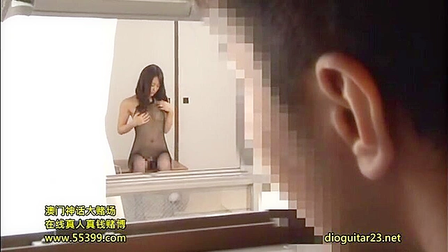 邻居偷窥引发的火热日本性事