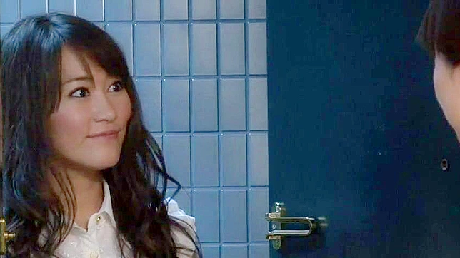 性感预览：与熟睡妻子的邻居秘密口交秀