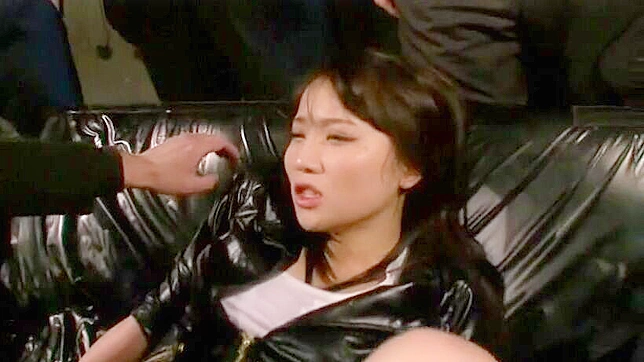 仓田真央胸部与亚洲黑帮的激情遭遇