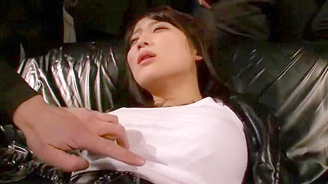 仓田真央胸部与亚洲黑帮的激情遭遇