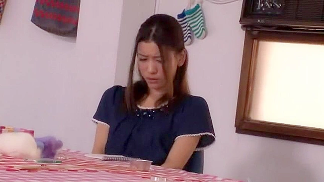 性张力引发暴力的东方色情视频