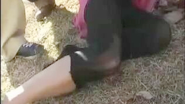 撕裂边缘：日本少女被迫堕入黑暗深处的极度痛苦与欢愉XXX影片绘卷