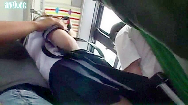 难忘的第一次 - 日本女学生的性启蒙之旅