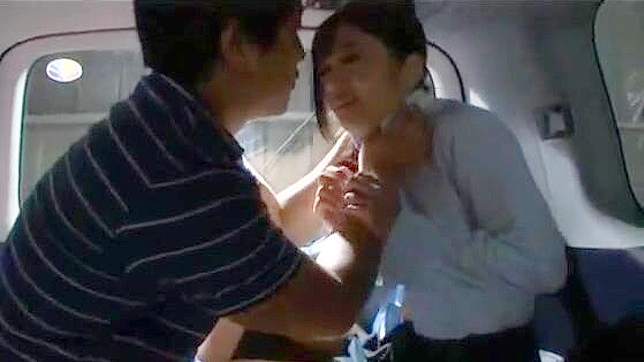 前男友在日本车里粗暴性爱激情交欢