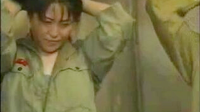 战俘复仇：激烈群交中的日式成人片女优