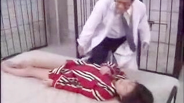 探索日本性感一面：99名体检女孩的诱惑之旅