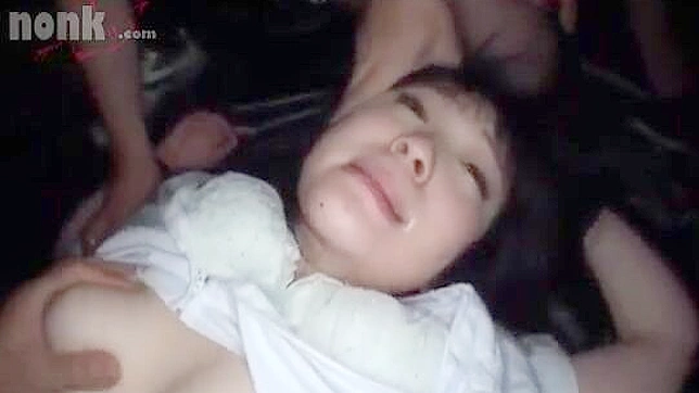 被囚禁少女遭残忍群交 – 日本成人视频流媒体