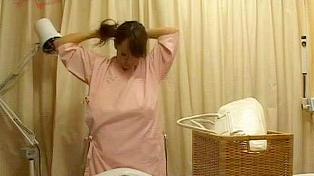 日本巨乳熟女田中瞳来到真正乱搞的按摩沙龙体验