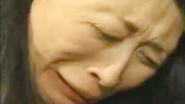 禁忌家庭故事：熟女主妇与小叔子的禁断欢愉