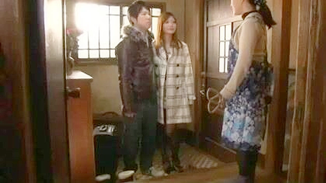 宽容父母的女儿在日本探索性爱世界