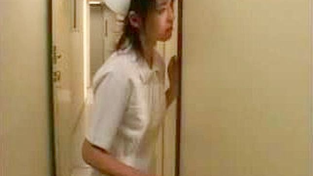 双倍享受性感亚洲病患的诱惑