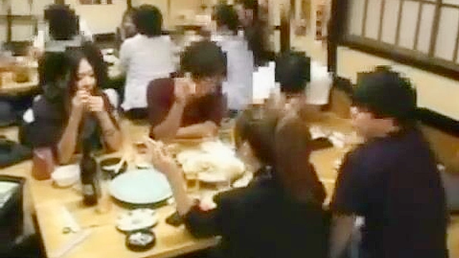 日本女学生在狂野派对中被轮奸