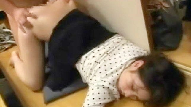 日本女学生在狂野派对中被轮奸
