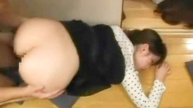 日本女学生在狂野派对中被轮奸