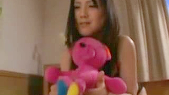 性欲高涨的Io Asuka，东方教师的秘密欲望