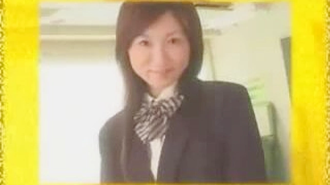 熟女狠狠骑乘我的硬汉，骂着脏话大声呻吟