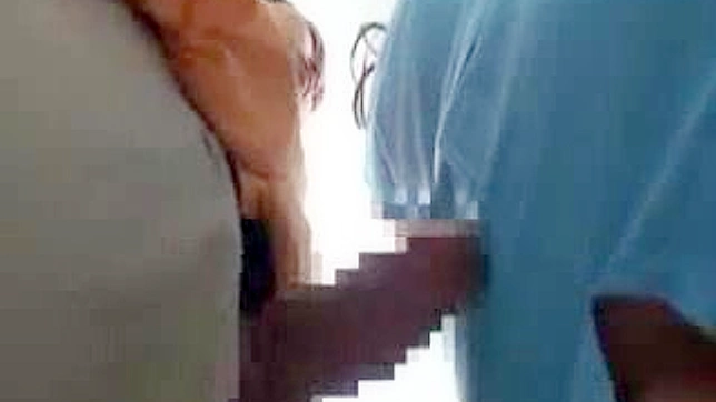 亚洲火辣顾客美臀 – 日本成人片在线观看