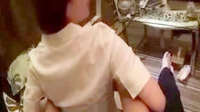 性感邻居的秘密生活曝光