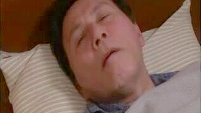 处女的秘密欲望：JAV 成人视频库